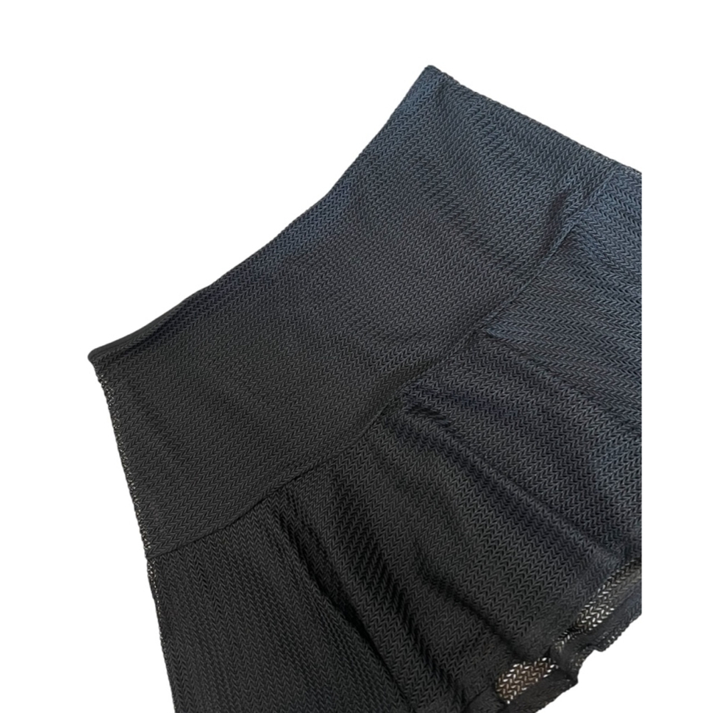 GUESS Knit Black Mid Rise Back Zip Flowy Skirt 10 - Picture 3 of 10